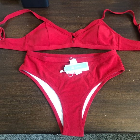 L Gia Keyhole Front High Waisted Bikini (Cupshe) - Picture 2 of 5